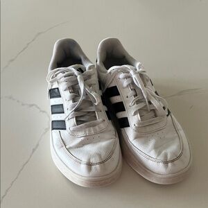 White and Black Men's Adidas Sneakers- Classic Stripe Design